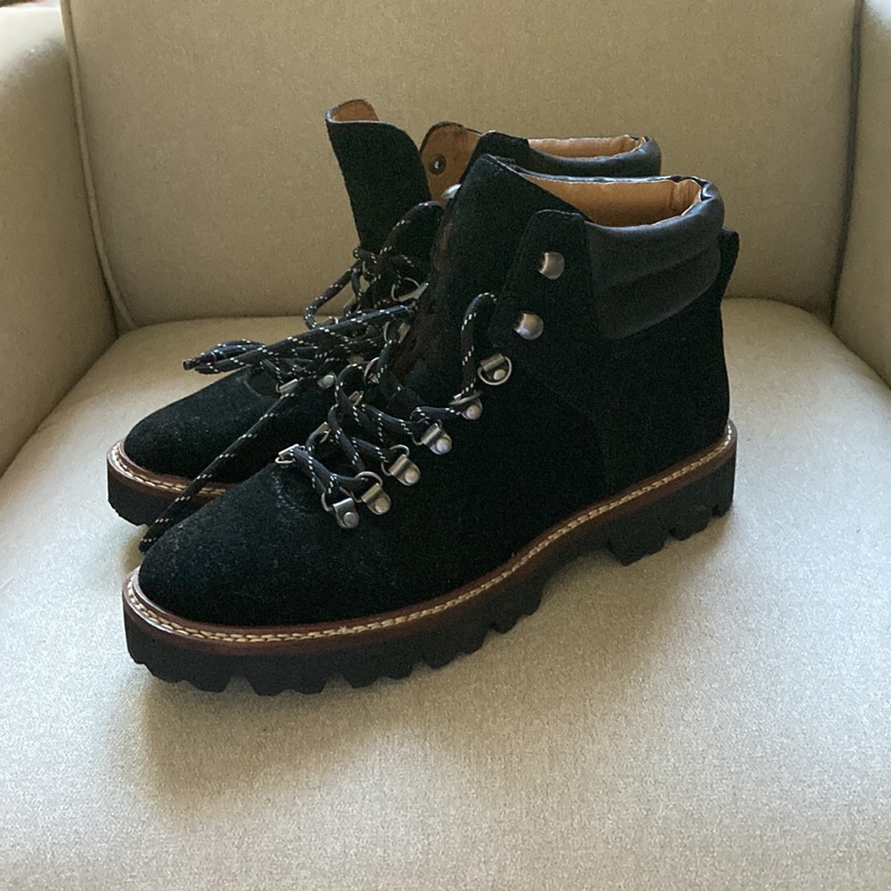 Madewell Citywalk Lugsooe Hiker Boot in Leather